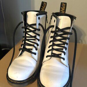 Dr. Martens White boots  Kids Size 4